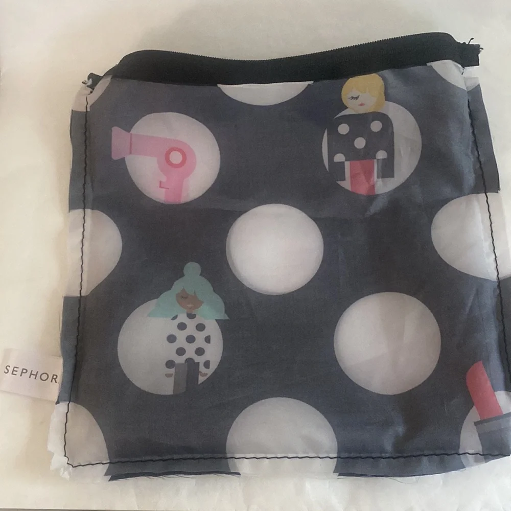 SEPHORA Cosmetics Bag Black Polka Dotted Nylon 8”x8” NWOT
